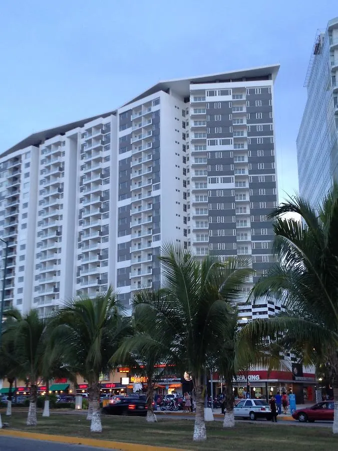Malecon Rentals Cancun Apartment