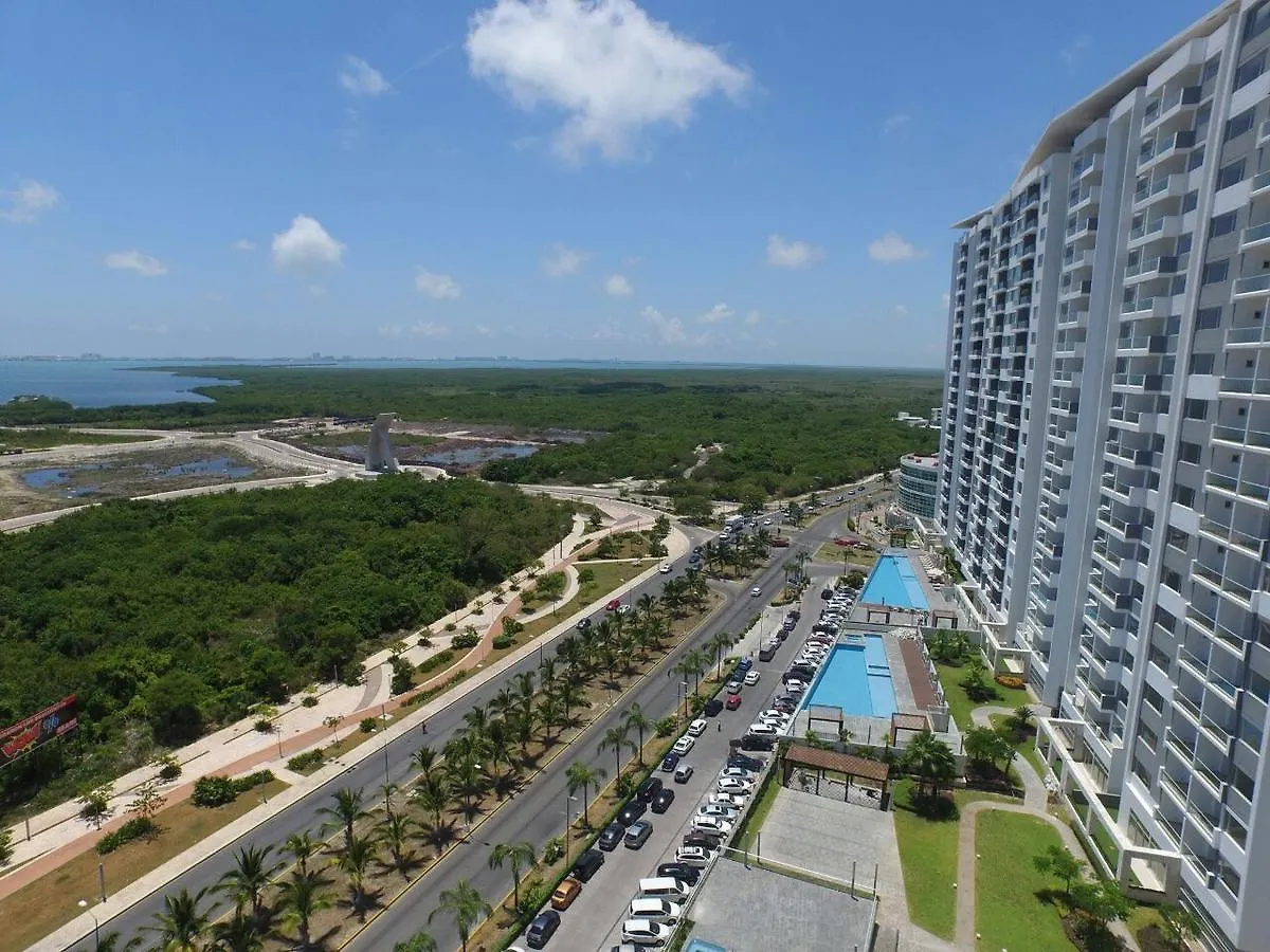 Apartment Malecon Rentals Cancun