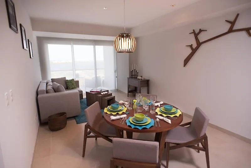 Malecon Rentals Cancun Mexico